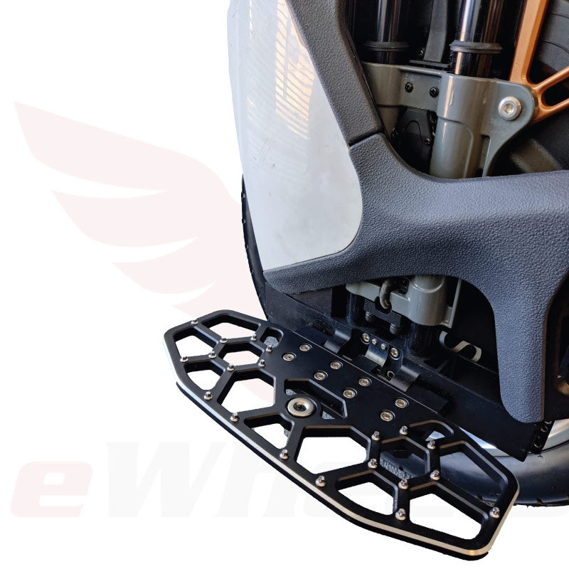 Beidou: Web Pattern, CNC Spiked Pedal Set, Sherman-S Brackets