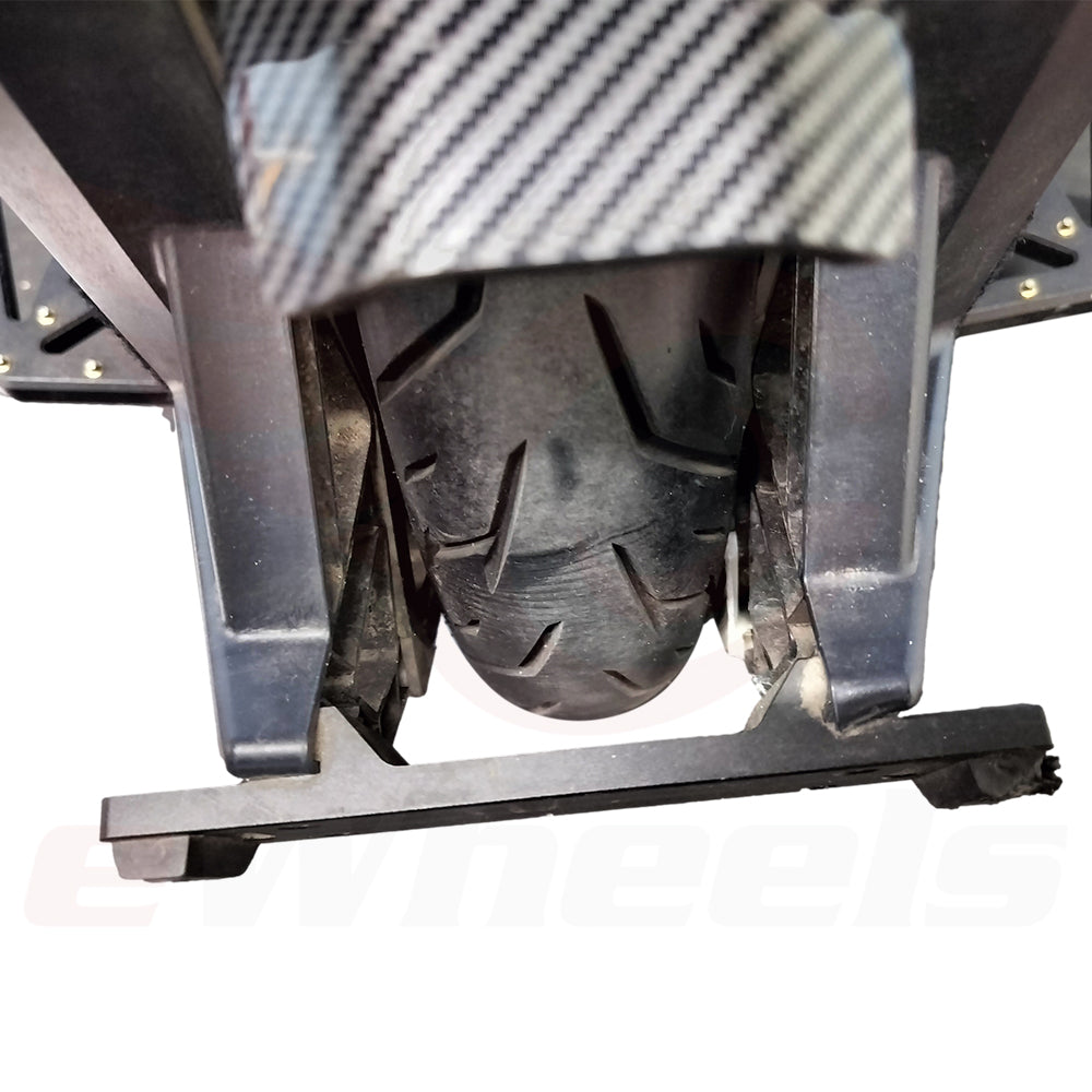 Pre-Owned: Begode Panther, 4,400Wh Battery, 5,000W Motor, 22" | 80/90-17 Tire