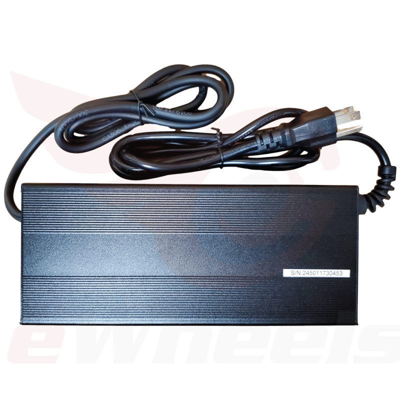 126V/4A Rapid-charger. S22/Patton