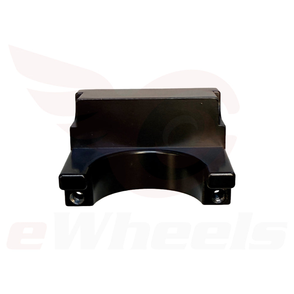 Oryx: Left Fender Mount