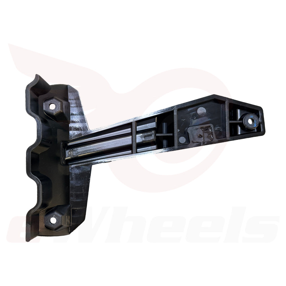 Oryx: Front Protective Bumper, Right