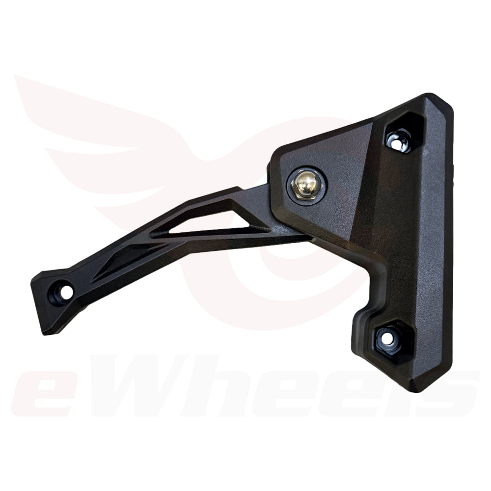 Oryx: Kickstand, Right